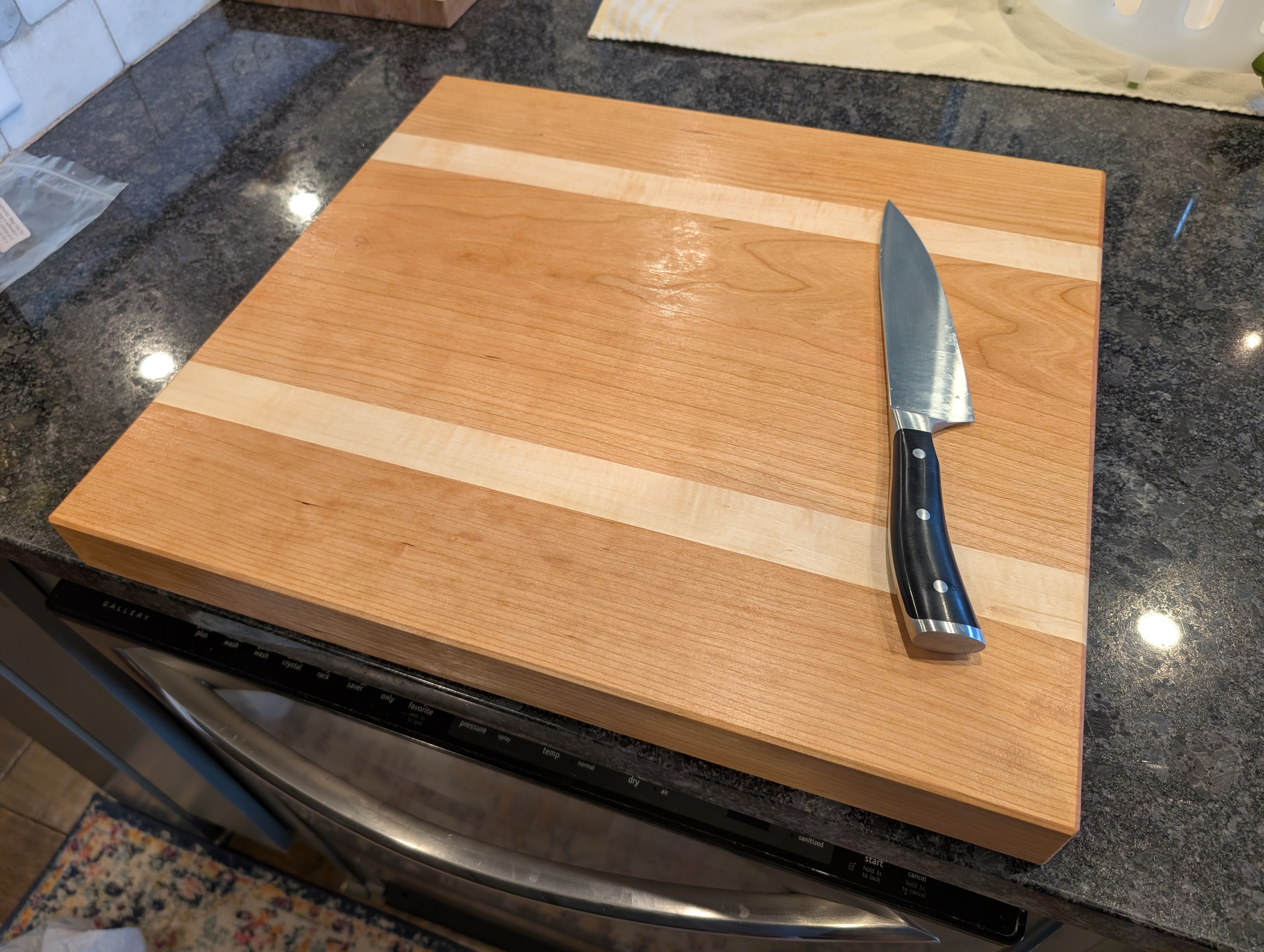 Breakthrough T1D gala cutting board project