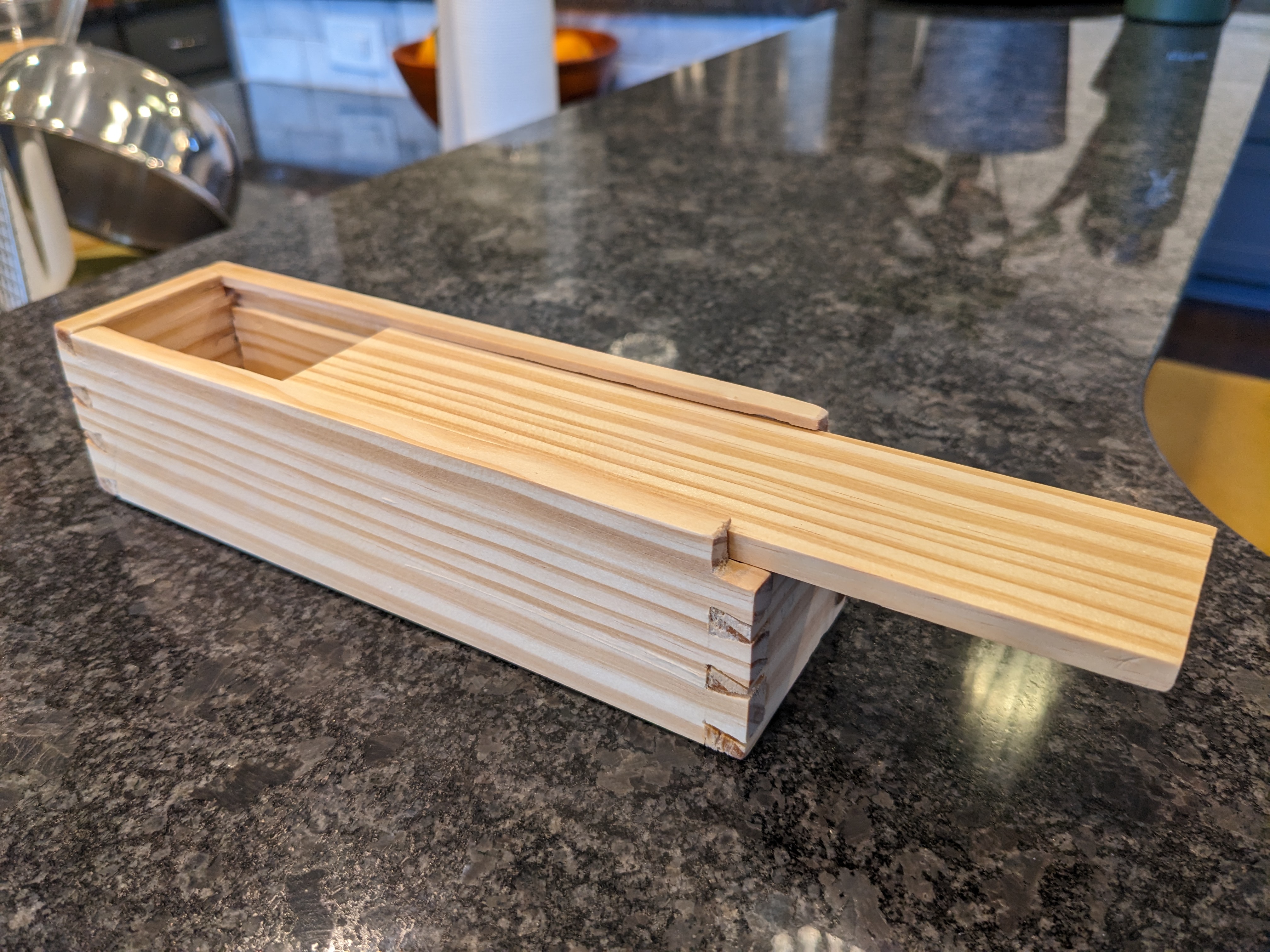 Yellow Pine Pencil Box woodworking project hero image.